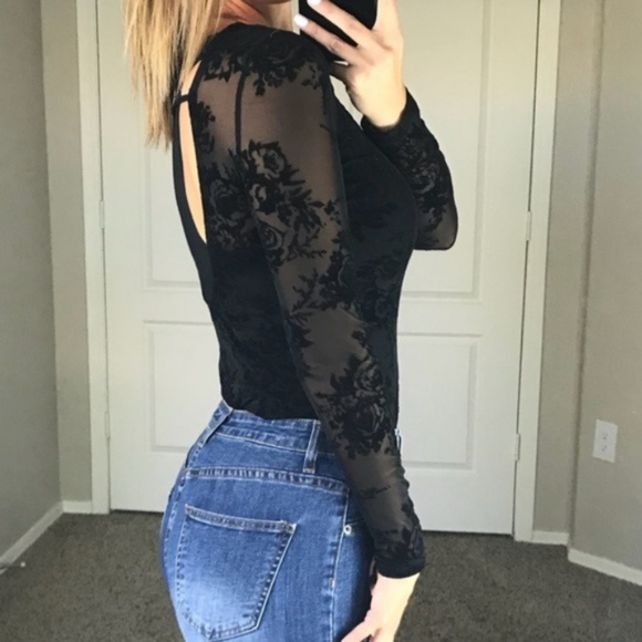 Tops - Bebe 💕🔥Exposure Sheer Velvet  bodysuit